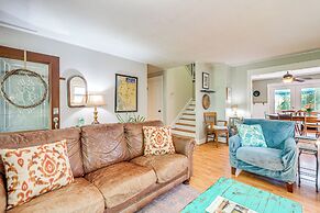 Blacksburg Hideaway w/ Hot Tub ~ 5 Mi to Campus!