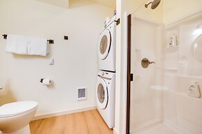 Steps to Virginia City Boardwalk: Home w/ Deck