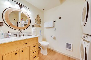 Steps to Virginia City Boardwalk: Home w/ Deck