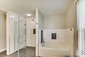 Luxe Lakefront Portsmouth Home: Fish, Swim & Play!