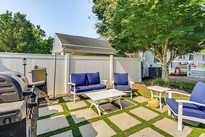 Luxe Lakefront Portsmouth Home: Fish, Swim & Play!