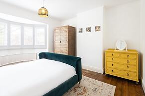 Host Stay Newton House