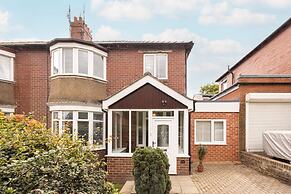 Host Stay Newton House