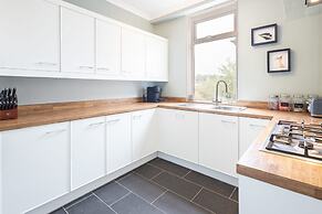 Host Stay Newton House