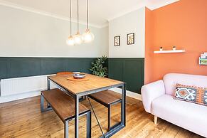 Host Stay Newton House