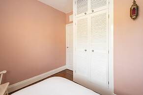 Host Stay Newton House