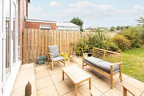 Host Stay Newton House