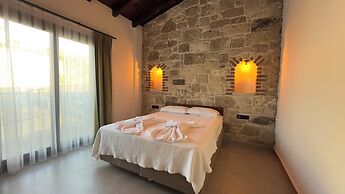 Mira House Alaçatı