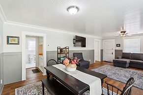 Charming Downtown Mccloud Retreat 2 Bedroom Home