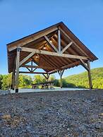 The Great Escape - 2 Bedrooms, 2.5 Baths, Sleeps 12 Home by RedAwning