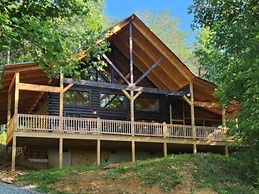 The Great Escape - 2 Bedrooms, 2.5 Baths, Sleeps 12 Home by RedAwning