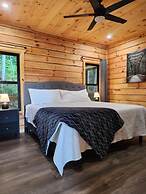 The Great Escape - 2 Bedrooms, 2.5 Baths, Sleeps 12 Home by RedAwning