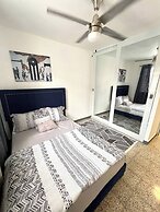 Stylish Remodeled 3BR w Yard Near Airport and Beaches