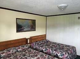Capri Motel By OYO Elwood, Wathena