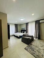 Welcome To Ninamo Suites