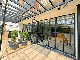 Lime Tree Hotel Sector 51 Gurgaon