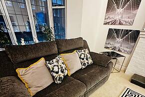 Gerrardscross-sleeps4-parking-petfriendly-wembley