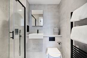 The Tottenham Wonder - Pleasing 2bdr Flat With Balcony