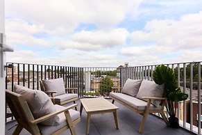 The Tottenham Wonder - Pleasing 2bdr Flat With Balcony