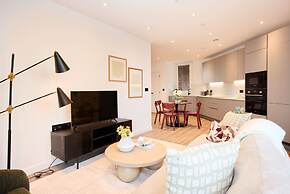 The Tottenham Wonder - Pleasing 2bdr Flat With Balcony