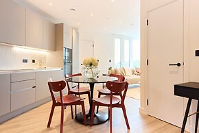 The Tottenham Wonder - Pleasing 2bdr Flat With Balcony