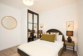 The Tottenham Classic - Charming 2bdr Flat With Balcony