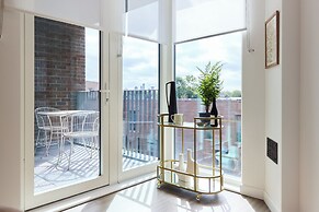 The Tottenham Place - Stylish 1bdr Flat With Balcony