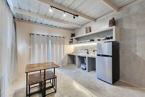 Aguadilla Surf Lodge