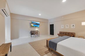 Aguadilla Surf Lodge