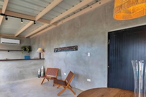 Aguadilla Surf Lodge