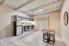 Aguadilla Surf Lodge