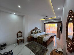 Hotel Shanti Inn