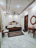 Hotel Royal Shantii Inn