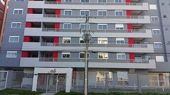 Apart Inteiro na Região Nobre de CTBA