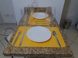 Apart Inteiro na Região Nobre de CTBA