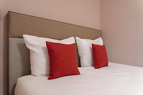 CS Hotel