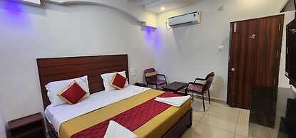 HOTEL DVR GRAND