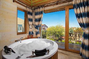 Cappadocia Fiesta Stone House
