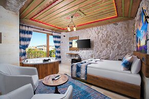 Cappadocia Fiesta Stone House