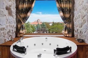 Cappadocia Fiesta Stone House