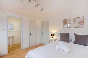 Spacious 3BD with Large Garden in Aynho