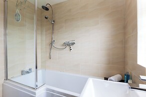 Spacious 3BD with Large Garden in Aynho