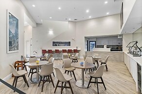 Premier Resort Condos Near Universal