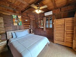 Melasti Mountain Villas