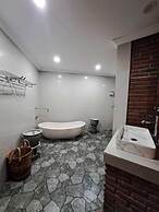 Melasti Mountain Villas