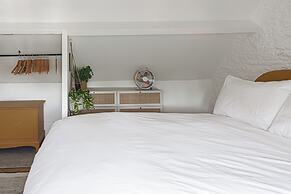 Stunning 2BD in the Heart of Malmesbury