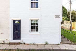Stunning 2BD in the Heart of Malmesbury