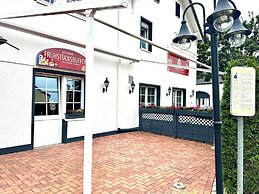 Hotel Restaurant Narasinga