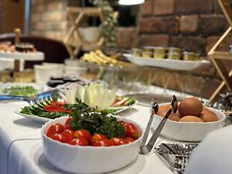 Hotel Restaurant Narasinga