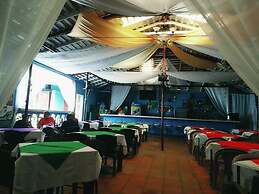 Andino's Hotel Bar y Rest El Viejo